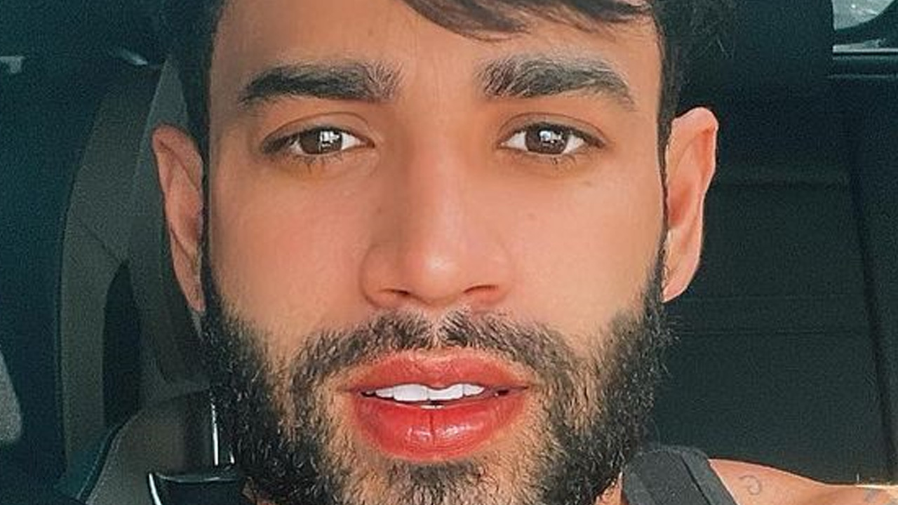 Novo visual! Gusttavo Lima aparece com franjão e surpreende seguidores: “Peruca nova?”