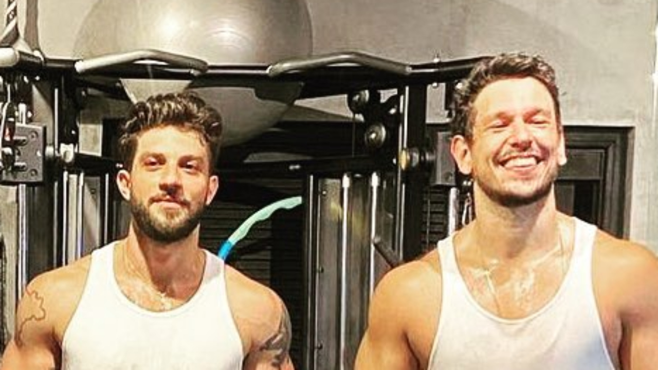 Chay Suede e João Vicente mostram novo físico sarado e levam fãs ao delírio: “Que fortões!”
