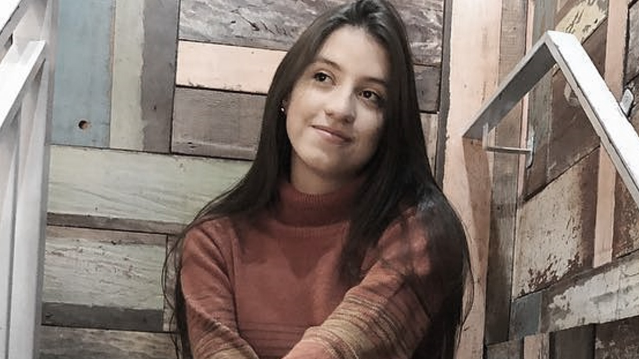 Influenciadora de apenas 20 anos morre por complicações de Covid-19 no auge do sucesso: “Muita tristeza”
