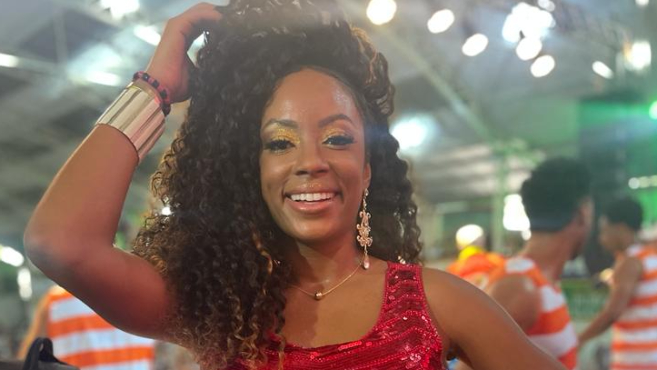 Ex-BBB Lumena Aleluia é anunciada como Musa do Carnaval pela Escola de Samba Tom Maior