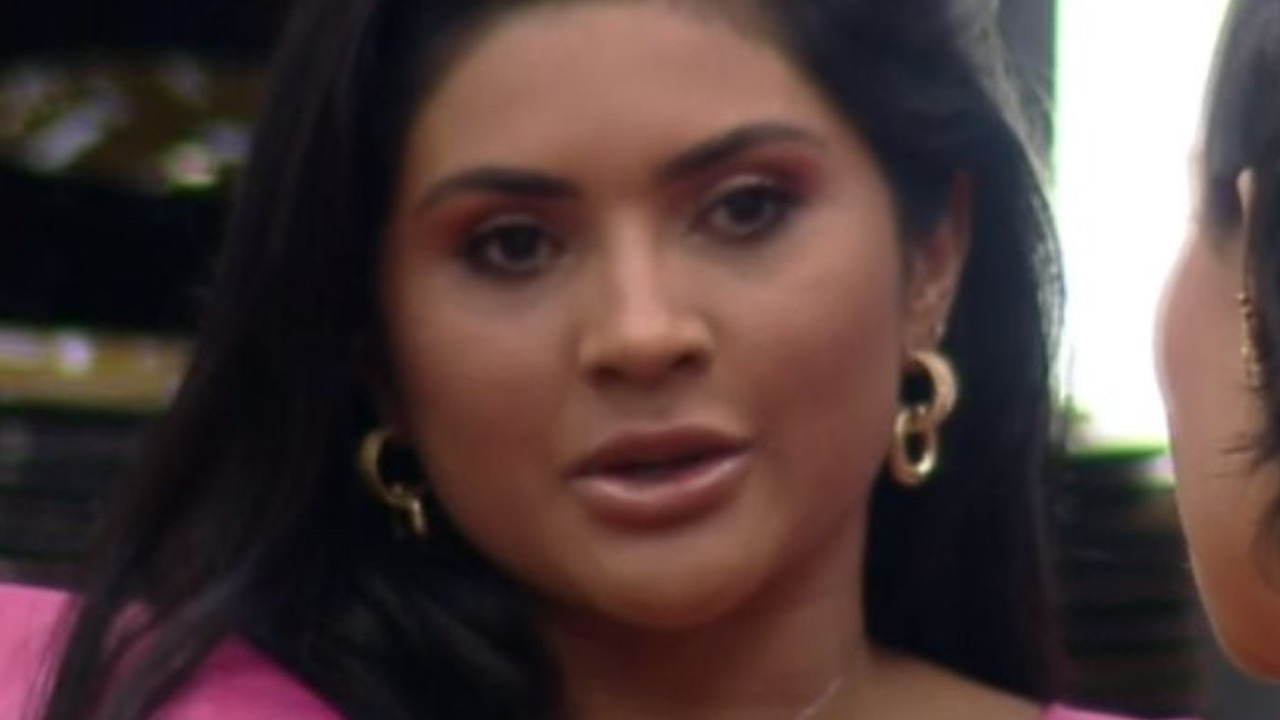 A Fazenda 13: Mileide Mihaile fala demais e expõe brecha em regras do reality: “Entregando a produção”