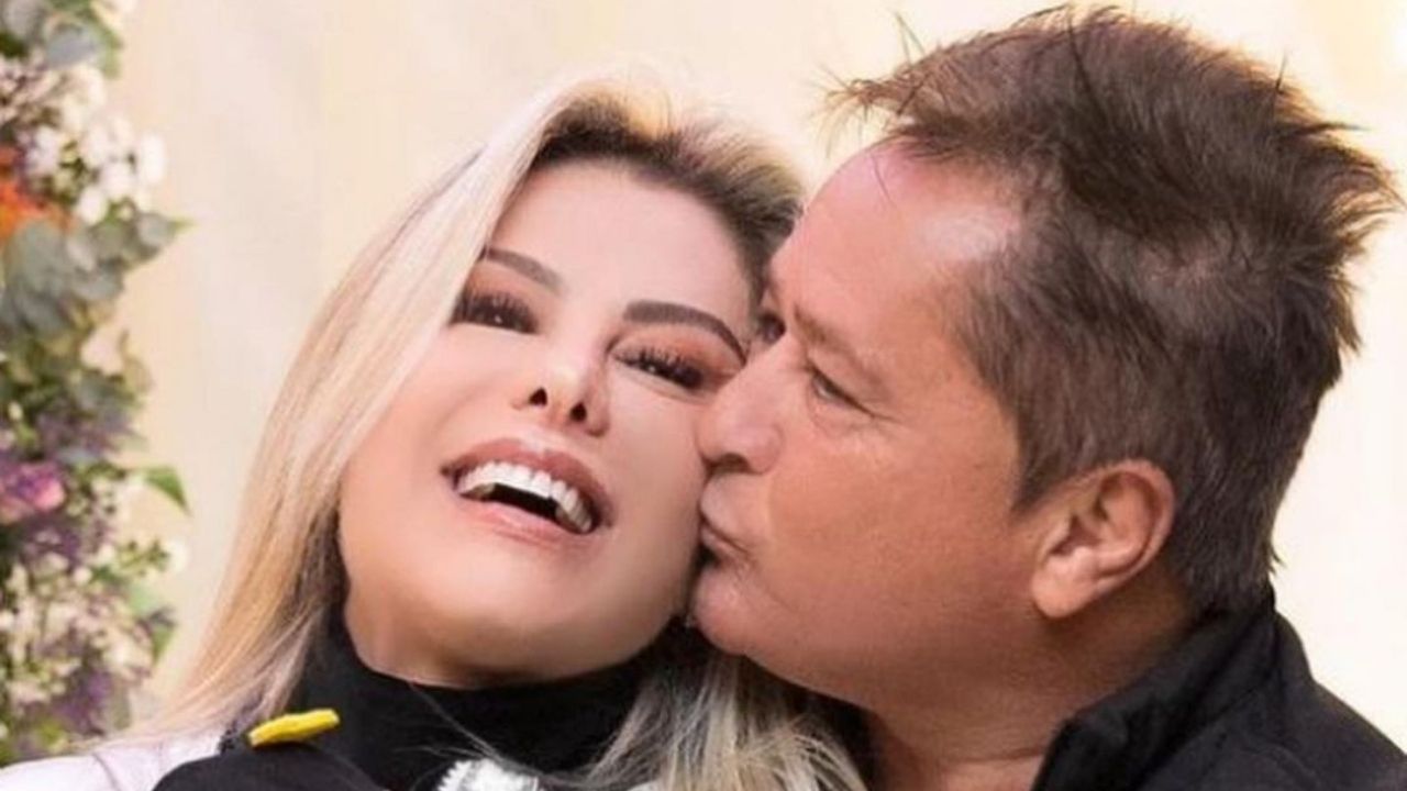 Poliana Rocha e Leonardo resgatam fotos apaixonantes do passado para celebrarem bodas de prata: “Pra sempre”
