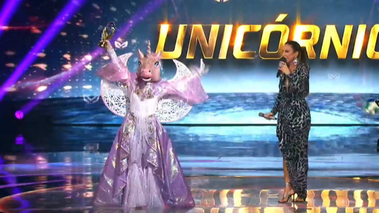 Olha ela! Unicórnio leva a melhor e é a grande campeã do ‘The Masked Singer Brasil’: “Muito emocionada”