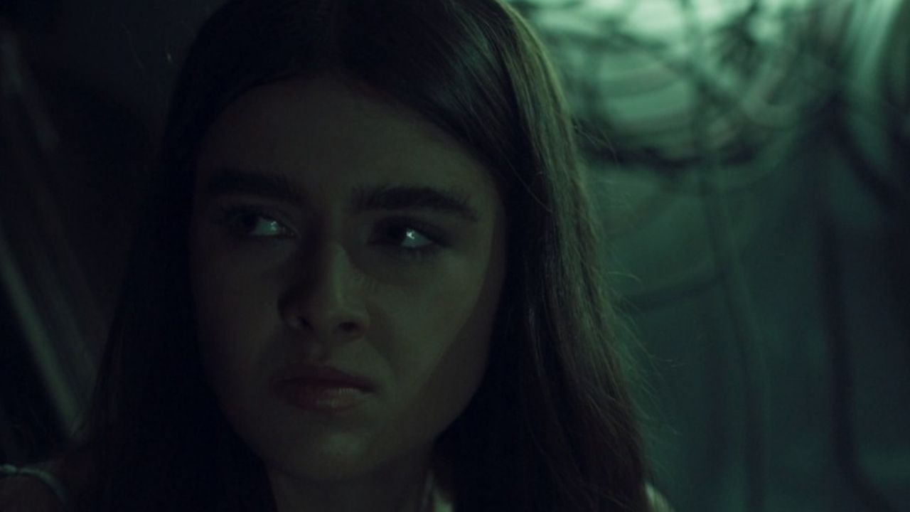 Lara se torna nova Angel, mata padrasto após tentativa de estupro e entra para book rosa em ‘Verdades Secretas 2’