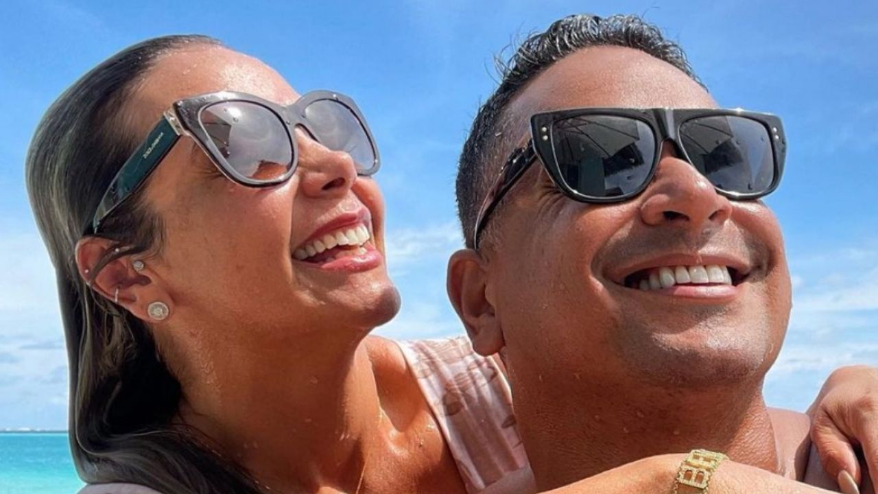 Xanddy e Carla Perez fazem tatuagem inusitada para marcar os 20 anos de casamento: “Simboliza união”