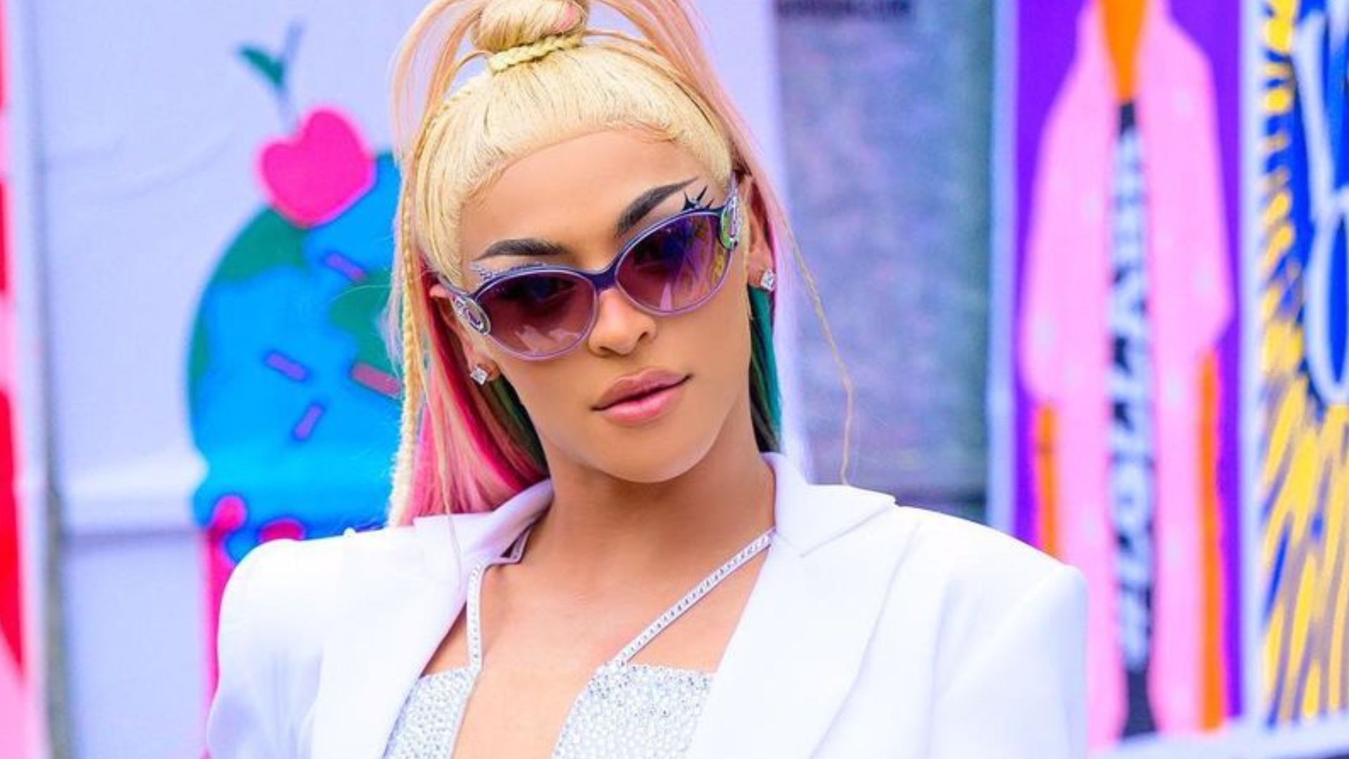 Que situação! Justiça toma decisão e manda bloquear as contas de Pabllo Vittar