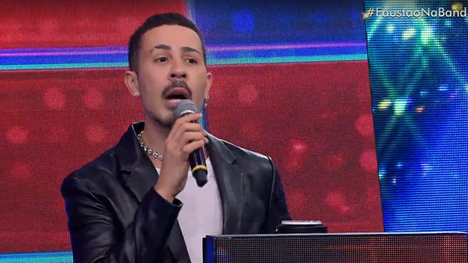 Carlinhos Maia expõe relação com a mãe no ‘Faustão na Band’: “Ela gosta é do dinheiro”