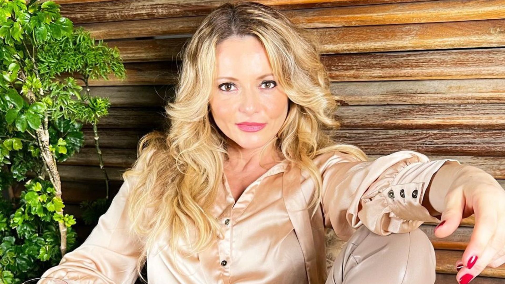 Rita Guedes faz revelação inédita sobre Chico Xavier e afirma que milagre mudou sua vida na infância