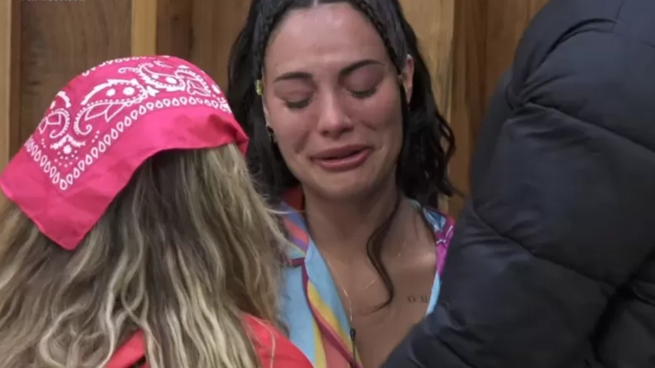 A Fazenda 13: Após críticas de outros participantes, Aline se desespera e cai no choro: “Eu quero minha casa”