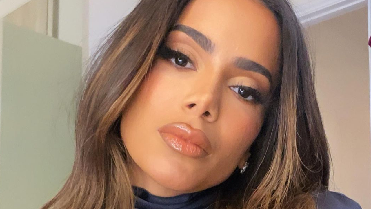 Anitta anuncia afastamento das redes sociais e deixa fãs preocupados: “Resolvi dar um tempo”