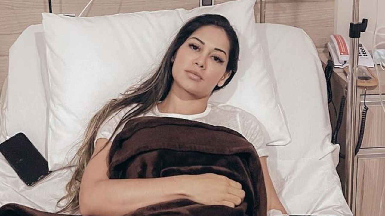 Após ser internada, Mayra Cardi afirma que psicológico afetou sua saúde: “Não estaria aqui se meu emocional estivesse bem”