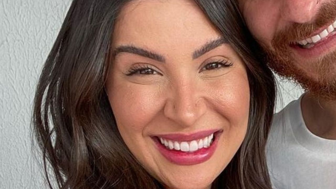Ex-BBB Bianca Andrade surge em clique encantador com a família e se declara: “Eles me transformaram”