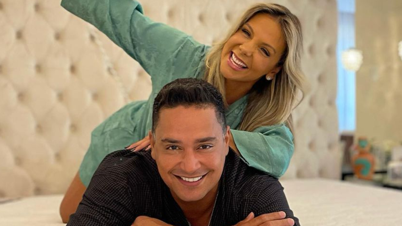 Carla Perez relembra começo do namoro com Xanddy e entrega vida sexual: “Segurar esse tchan cansa, viu?’