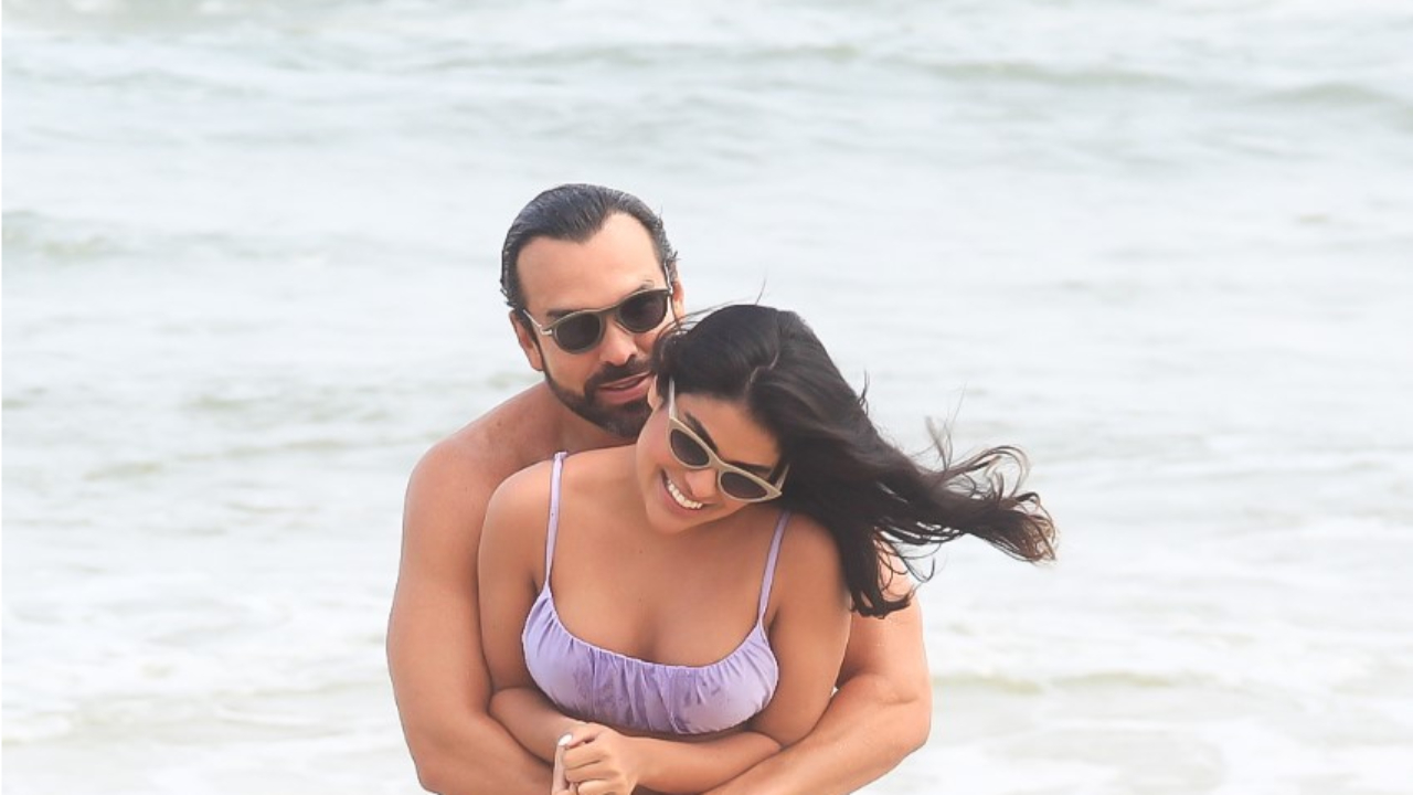 Ex-BBB Munik Nunes é fotografada aos beijos com ex de Renata Dávila, Daniel Cotrim