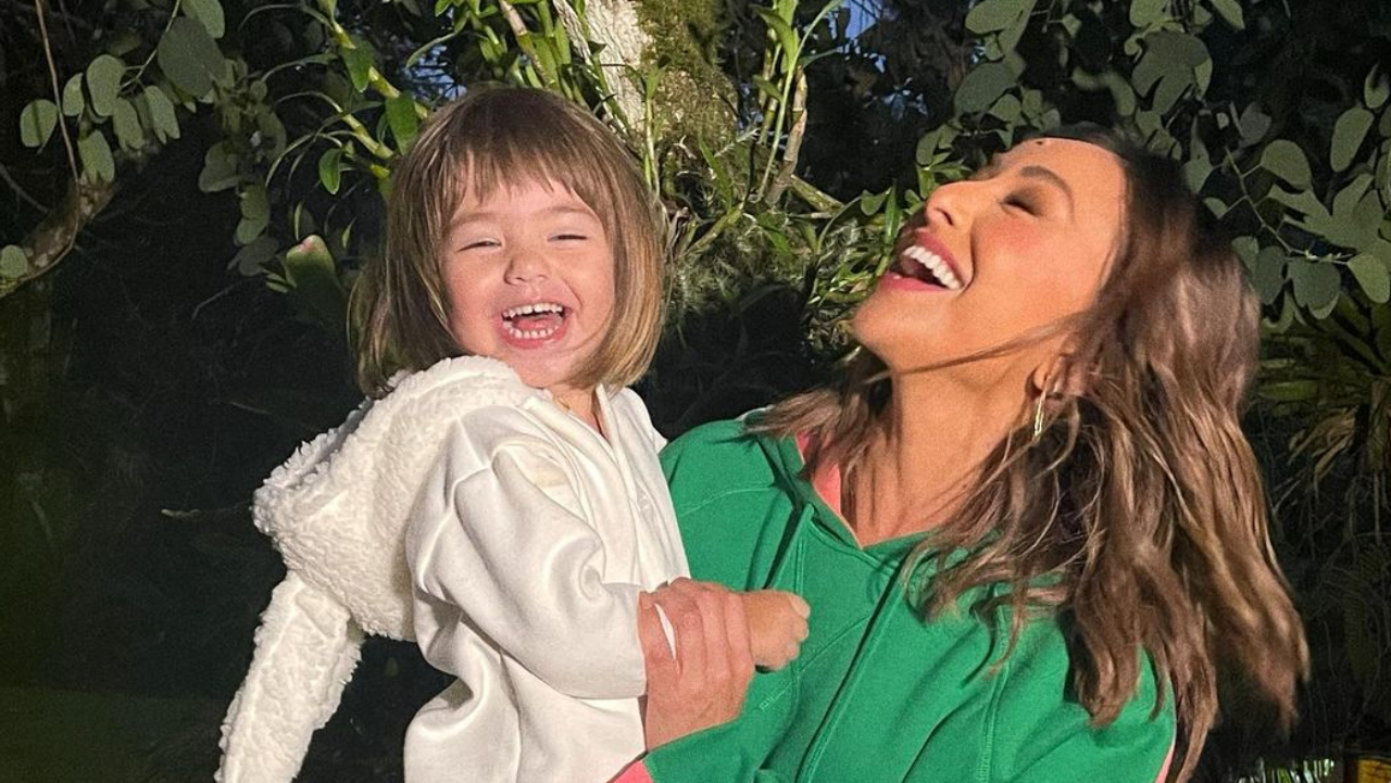 Com apenas dois anos, filha de Sabrina Sato toma atitude surpreendente e dispara: ”Não sou mais bebê”