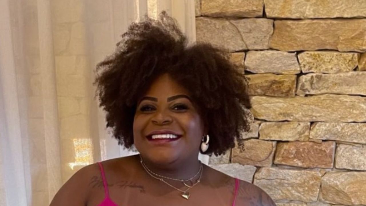 De vestido de alcinha, Jojo Todynho exibe corpo sequinho após perda de peso: “Merecedora”