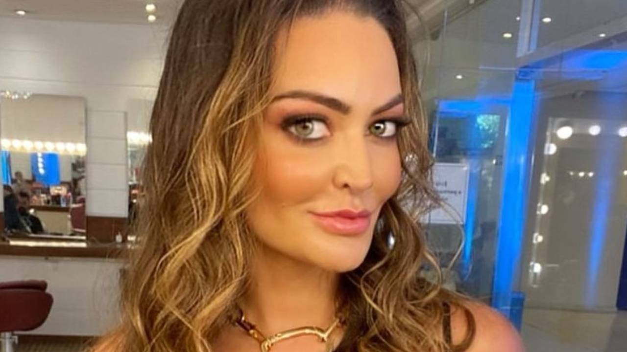 Separada há nove meses, Laura Keller está vivendo affair com rapaz misterioso: “Viajamos juntos”