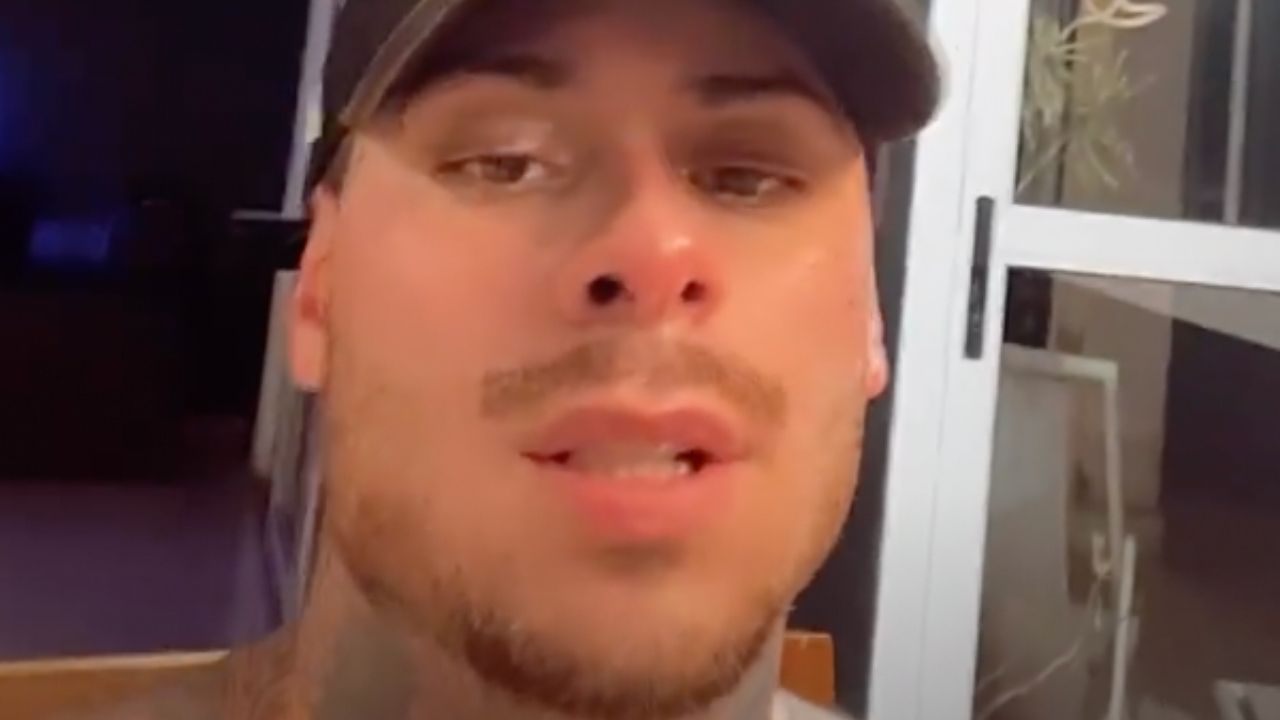 Leo Stronda assusta fãs ao exibir braço que foi queimado em acidente: “Mais um dia de curativos”