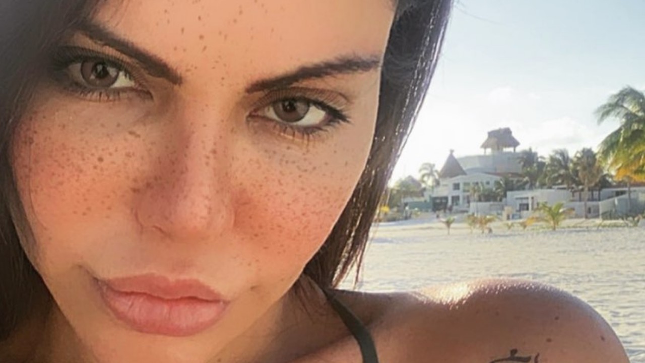 A Fazenda 13: Liziane Gutierrez causa no pré-confinamento e dá trabalho à Record TV