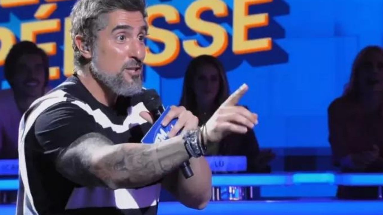 Marcos Mion revela que era proibido de exibir tatuagem de Nossa Senhora na Record: “É um fato”