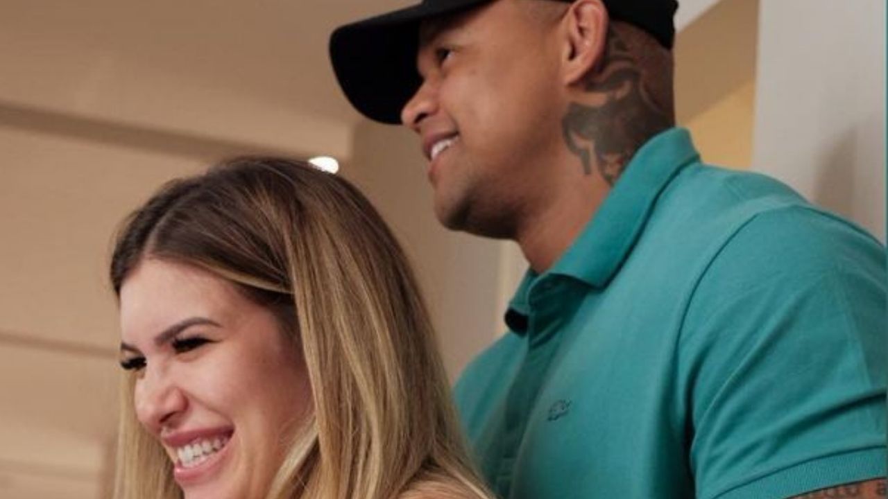 Nasceu! Lore Improta e Léo Santana se tornam papais da primeira filha, Liz: “Coisa linda”