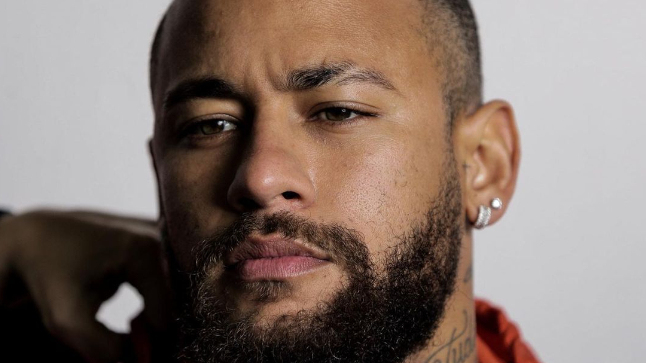 Neymar Jr. se revolta com ataques nas redes sociais sobre seu peso: “Na próxima eu peço tamanho M”