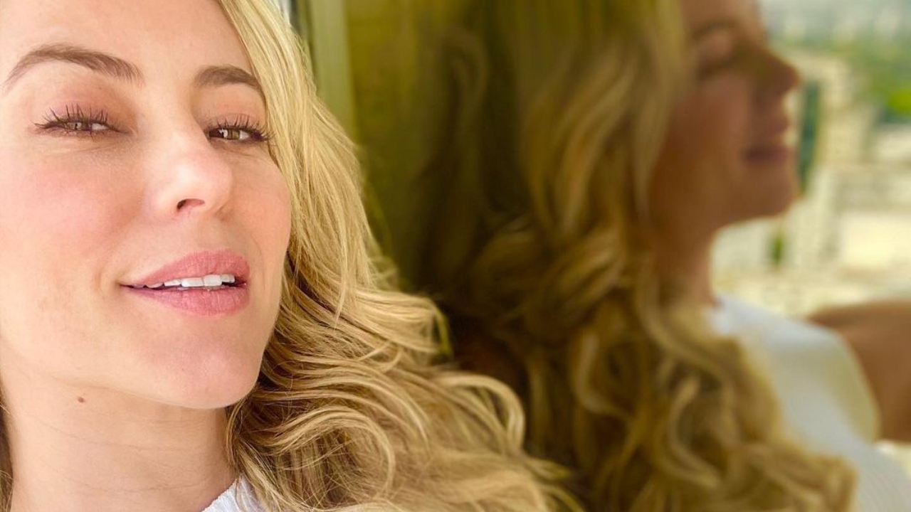 Sem filtros, Paolla Oliveira deixa barriguinha sarada à mostra e dá surra de beleza: “Que gata!”