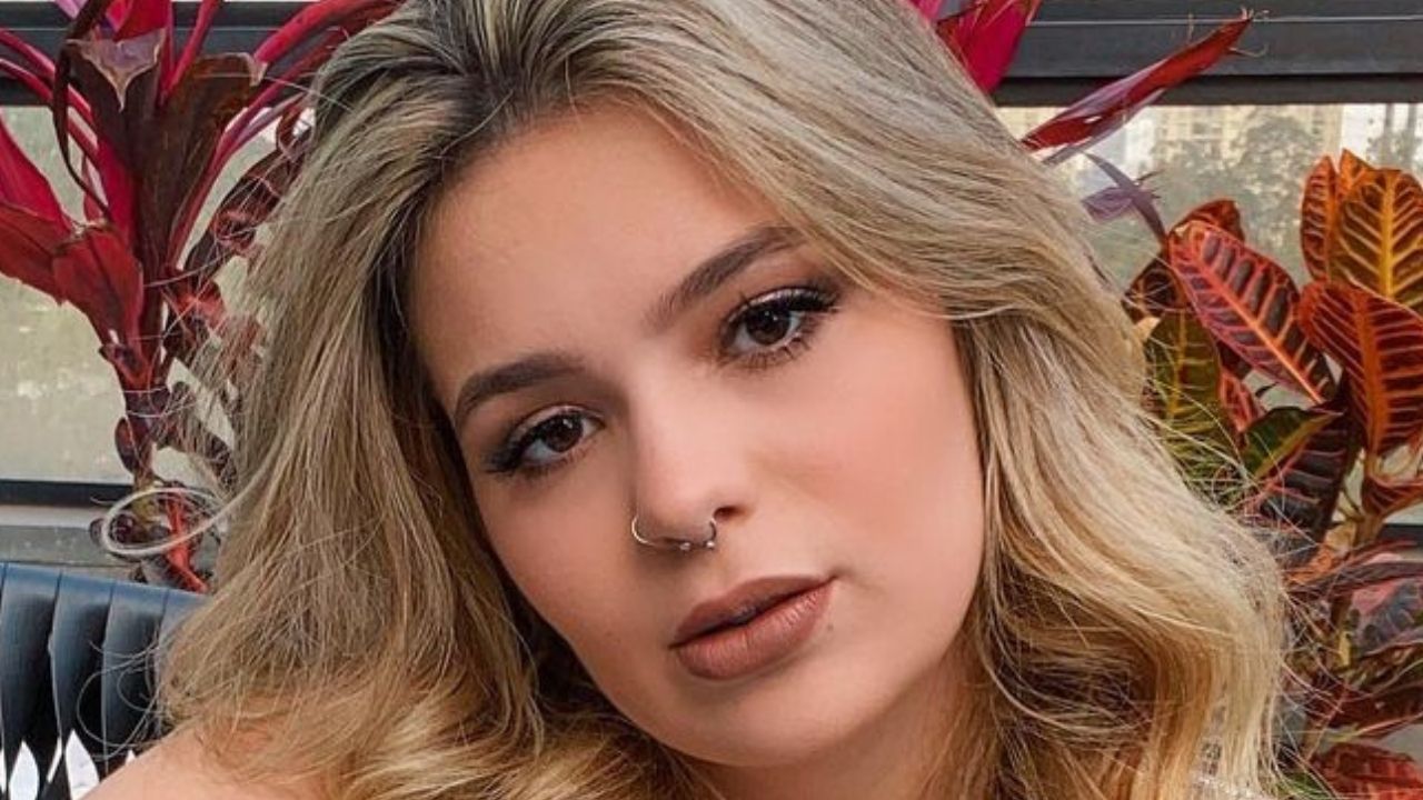 Viih Tube reclama da falta de privacidade pela fama e fala sobre autoconhecimento após o BBB21: “Sem medo de ser eu”
