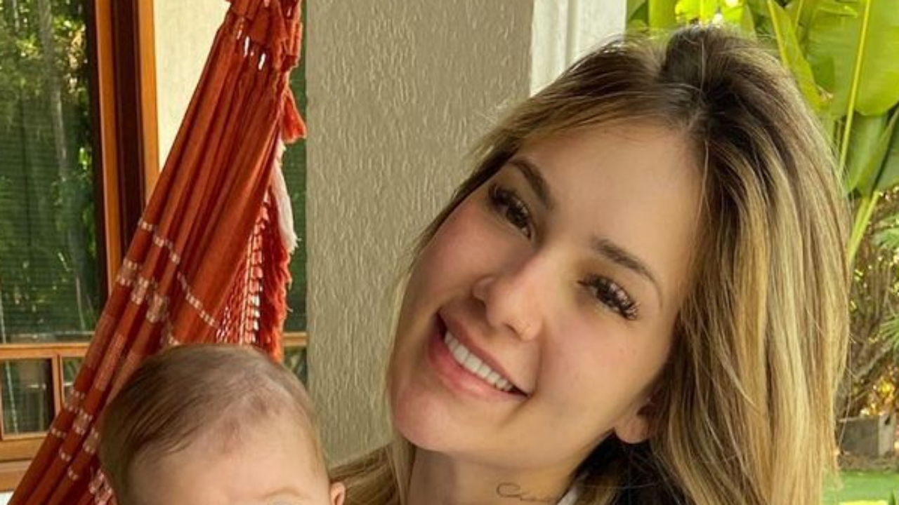 Virginia Fonseca paparica muito a herdeira e internautas cravam: “A cara do Zé Felipe!”