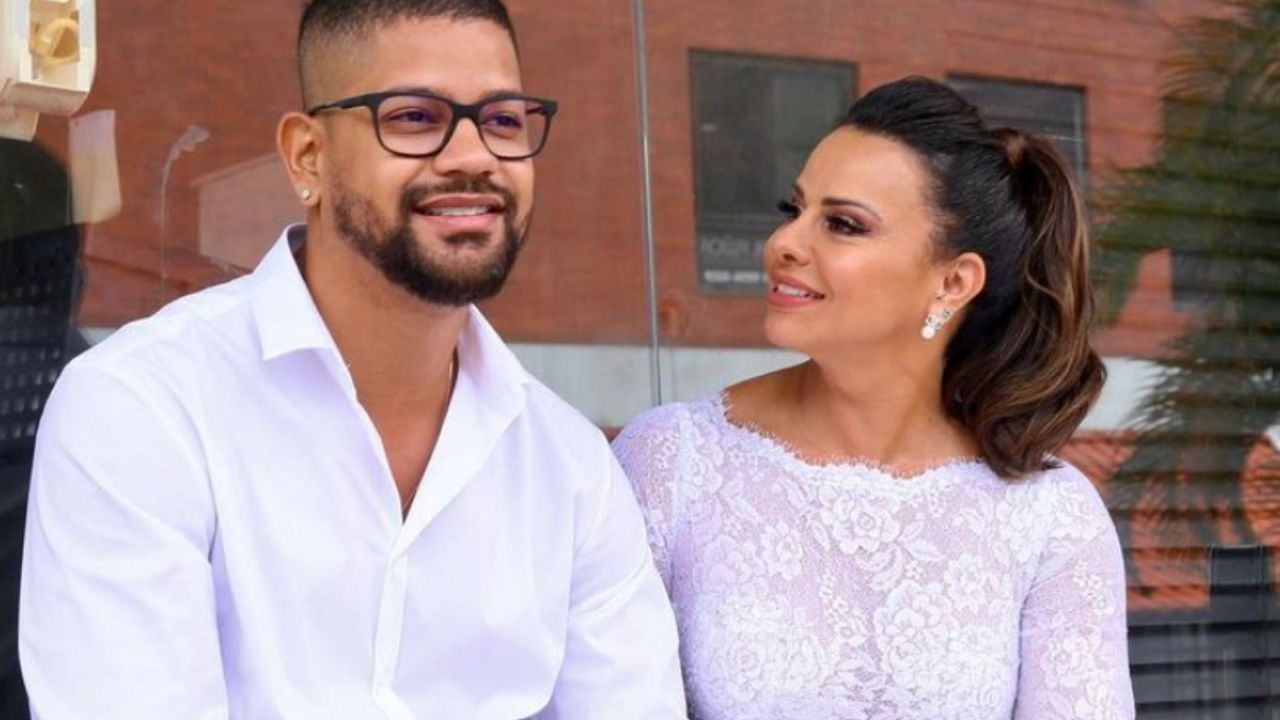 Sem média! Viviane Araújo dispensa famosos e coloca amigos de verdade e familiares em posição de honra
