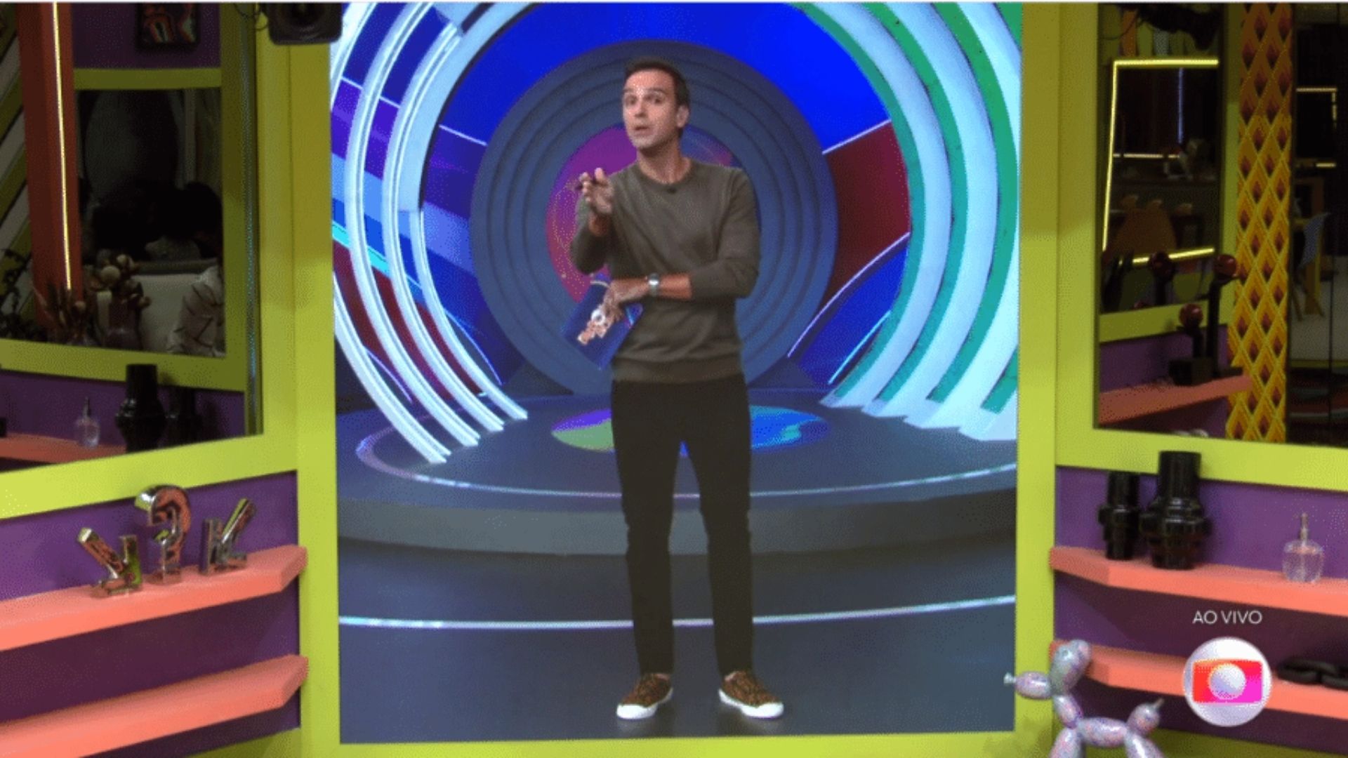 BBB22: Tadeu Schmidt dá spoiler de discurso do eliminado: “Vai vazar”